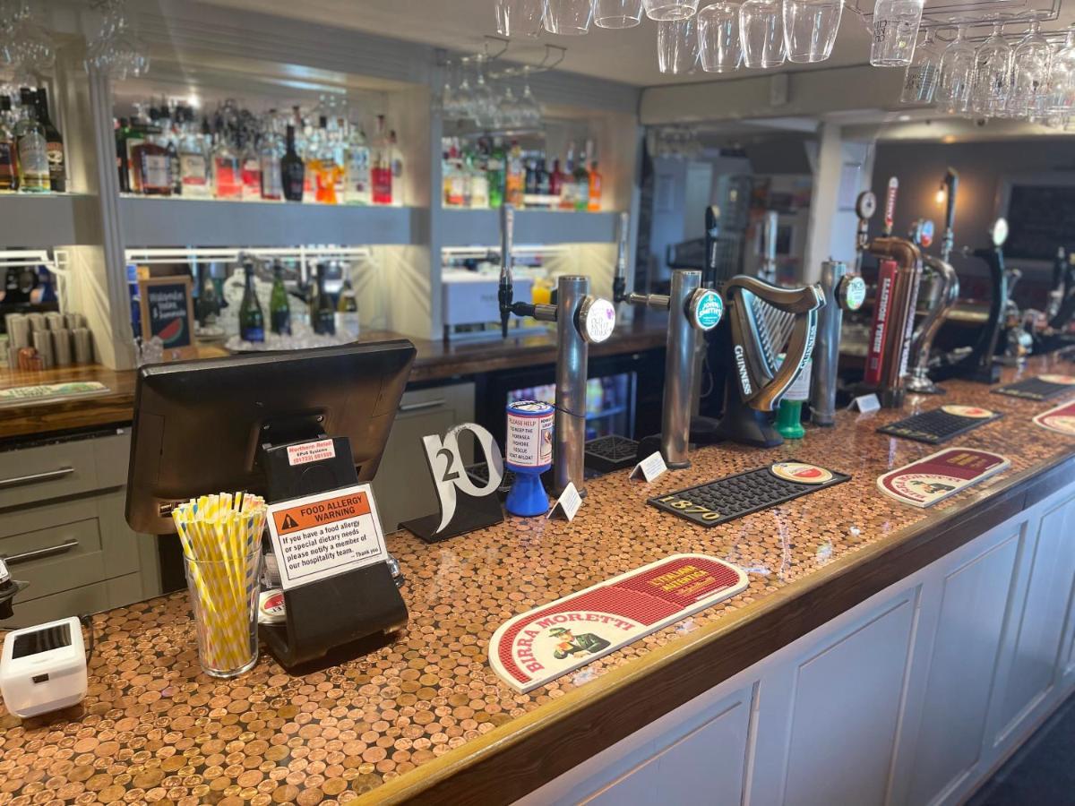 The Railway Inn Rise ภายนอก รูปภาพ